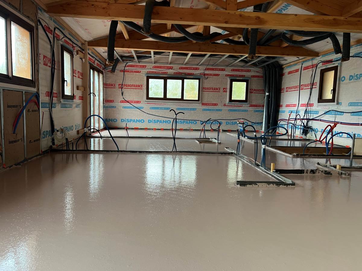 application-chape-liquide-batiment-industriel-66